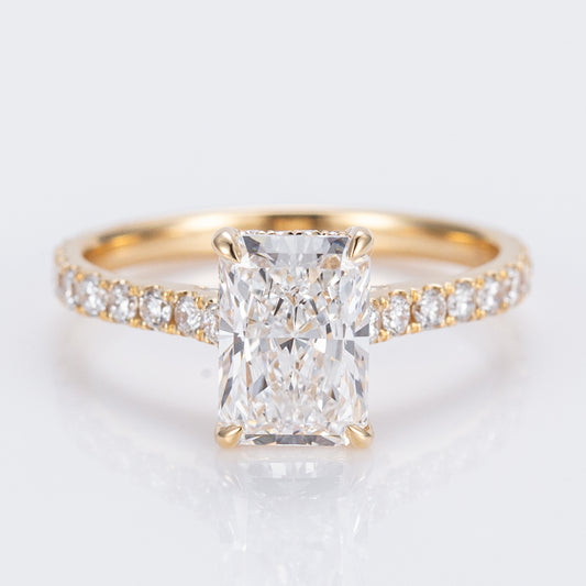 Allure Radiant Pavé - Cathedral Setting