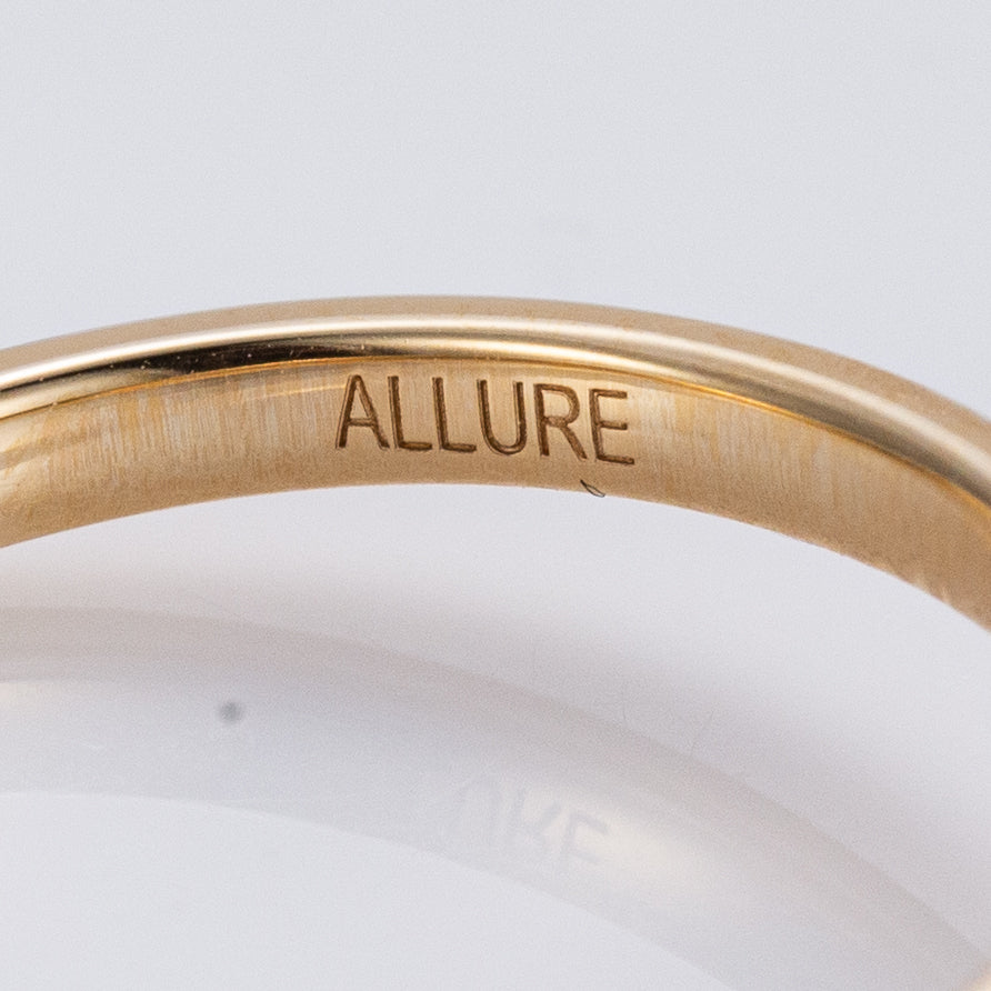 Allure Round Solitaire - 6 Claw Lab-Grown Engagement Ring