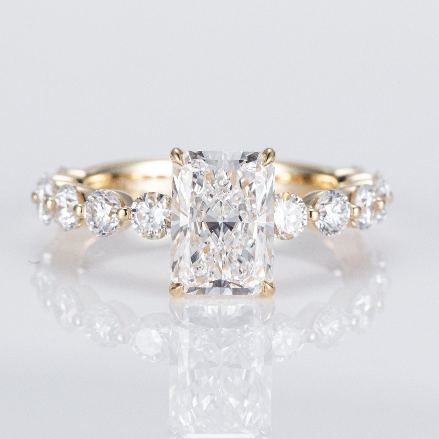 Allure Radiant Centre with Round Accents Lab-Grown